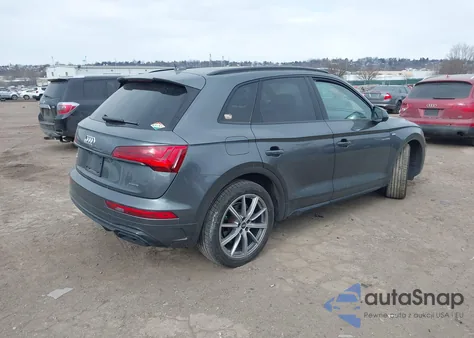 2022 Audi Q5 Premium Plus 55 Tfsi E S Line Quattro S Tronic z USA, uszkodzony, nr VIN WA1E2AFY2N2054991